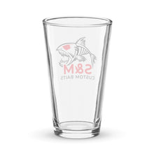 Load image into Gallery viewer, S&amp;M Custom Baits Pint Glass
