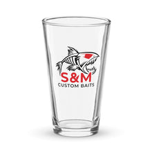 Load image into Gallery viewer, S&amp;M Custom Baits Pint Glass
